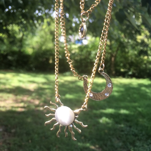 NWT! Dark Gold 3 layered sun & moon necklace - Picture 13 of 16